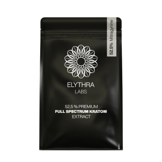 Zwarte verpakking van ELYTHRA LABS 52,5% Premium Full Spectrum Kratom-extract met wit bloemlogo en 52,5% Mitragynine-label.